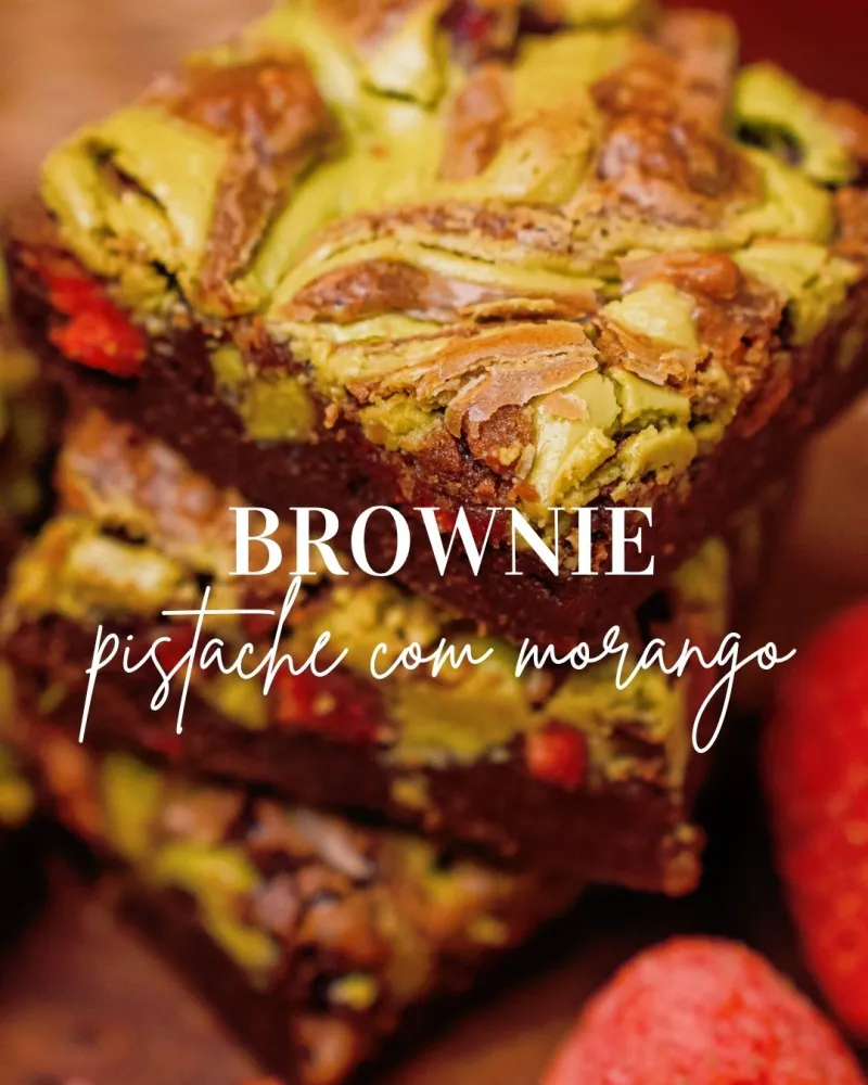 Brownie sabor Pistache com morango